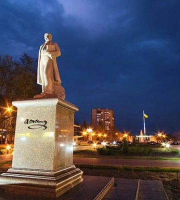 Окупанти знесли пам&#039;ятник Шевченку у Мелітополі