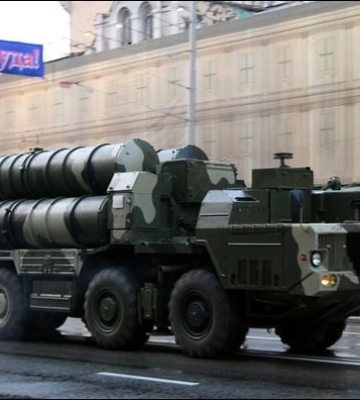 Войска РФ ударили по Харькову ракетами С-300