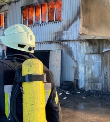 У Голосіївському районі Києва впали обломки ракети - Кличко