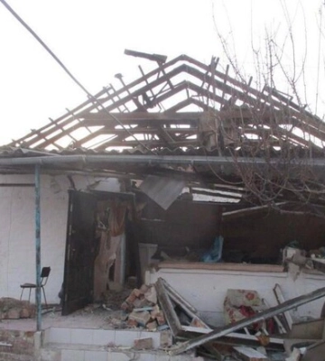 В Оріхові рятувальники витягли з-під завалів трьох людей
