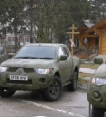 З Вараша на передову відправили ще п’ять потужних автомобілів. ВІДЕО