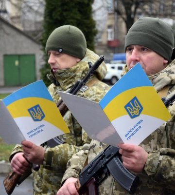 У Луцьку новобранці-прикордонники склали присягу на вірність Україні