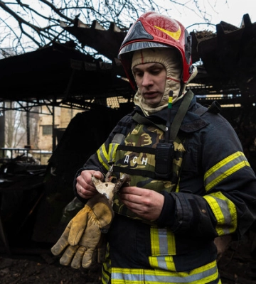 Спасатели ликвидировали последствия утренней атаки на столицу