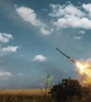 Росіяни завдали ракетного удару по Києву. У повітряному просторі над столицею збито 11 крилатих ракет і 2 БПЛА, - КМВА
