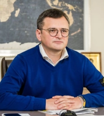 Обстріл Дніпра: Кулеба заликав світ зупинити ракетно-безпілотну індустрію Росії