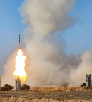 ВС РФ могут бить по Киеву наземными С-400: какие районы столицы в опасности (карта)