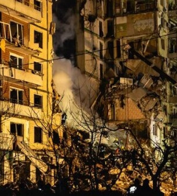 Нелюдська агресія, спрямована проти мирного населення, – Борель про російську атаку на Дніпро