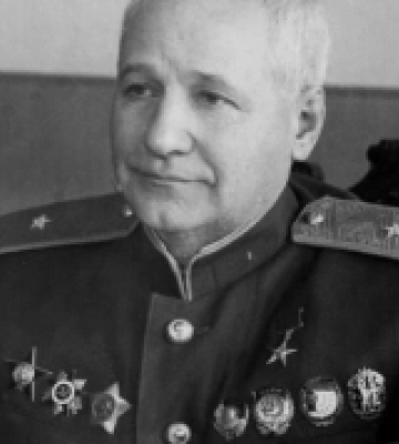 У Луцьку і досі є вулиця імені радянського авіаконструктора, з літаків якого росіяни обстрілюють Україну