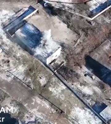 Прикордонники яскраво відпрацювали по позиціях вагнерівців в Соледарі: вибухове відео