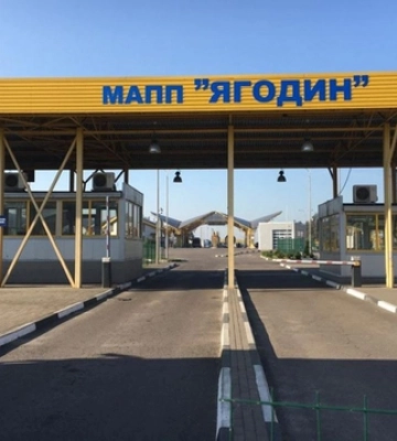 Волинська митниця: скільки гуманітарки оформили за час воєнного стану