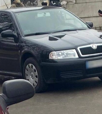 На контрольному посту на Сумщині виявили авто Skoda Octavia, яке перебувало у розшуку