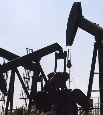 Нафта дешевшає після стрибка цін минулого тижня