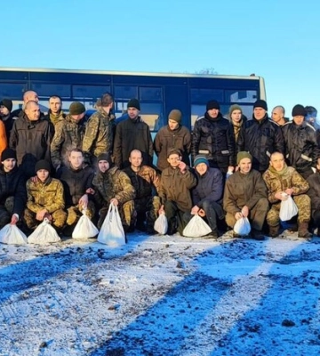 Україна повернула з російського полону ще 50 захисників (відео)