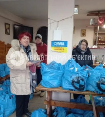 У Перечині сім’ї військовослужбовців та соціально незахищені родини отримали різдвяні продуктові набори