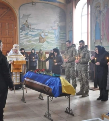 В Одеській області попрощалися із захисником, який загинув під час штурмових дій на Донеччині, - ФОТО