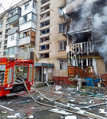 Рятувальники ліквідували пожежу у приміщенні Червоного Хреста у Херсоні