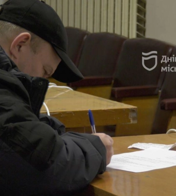 В Днипре открыли штаб помощи пострадавшим в результате ракетного удара