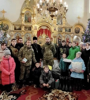 На Волыни дети-прихожане храма УПЦ собрали средства для помощи защитникам Украины