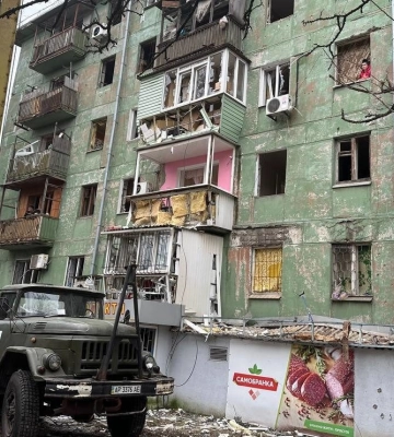 Ворог вночі обстріляв Запоріжжя, постраждали діти