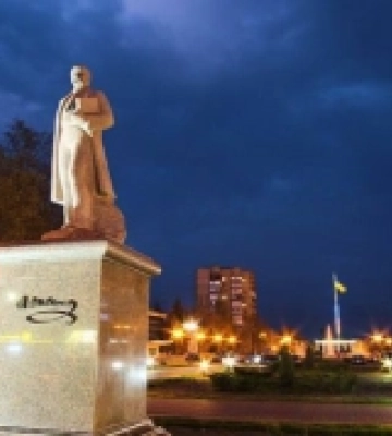 Окупанти демонтували пам&#039;ятник Тарасу Шевченку в Мелітополі