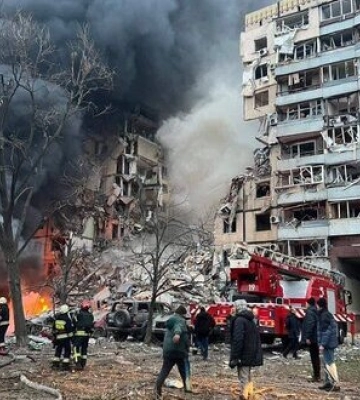 У ЄС розцінюють удар по будинку в Дніпрі як ознаку ескалації з боку Кремля