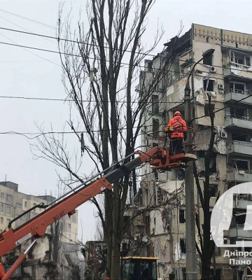 Внаслідок ракетного удару по Дніпру загинули троє дітей