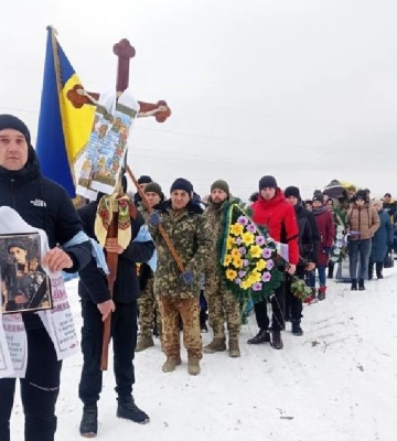 На Глухівщині прощалися з молодим Героєм