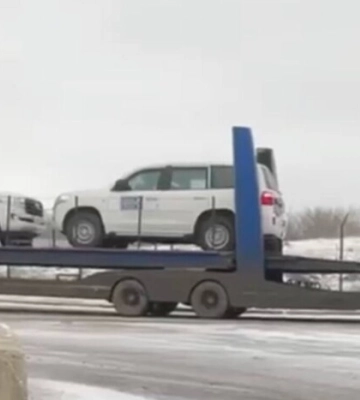 ОБСЄ заявила, що на сході України немає ні її спостерігачів, ні автомобілів