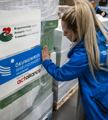 «Видовище жахливе, але поряд зі смертю є надія», – каже очільник Угорської екуменічної служби допомоги