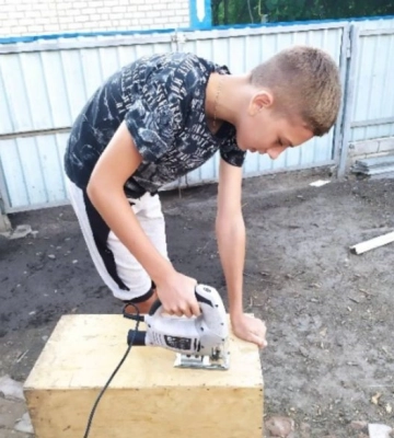Житомирский школьник научился получать энерегию из дождевой воды: как ему это удалось