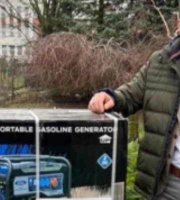 Польські колеги придбали два генератори та радіостанцію для Любомля