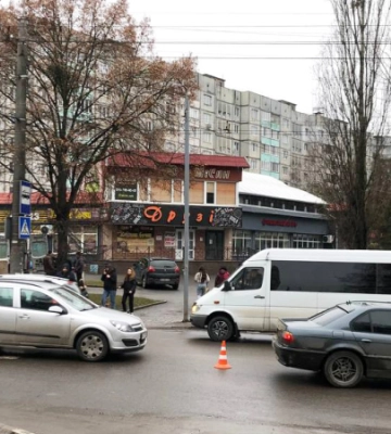 У Рівному водій &quot;BMW&quot; збив пішохода на &quot;зебрі&quot;