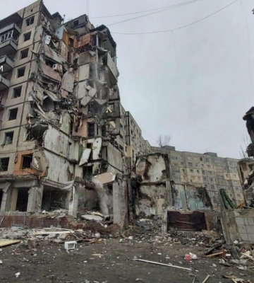 Внаслідок удару по багатоповерхівці у Дніпрі загинули 35 людей, доля ще 35 лишається невідомою