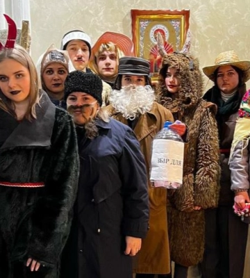 У селі біля Луцька благодійний вертеп зібрав 27 тисяч гривень для ЗСУ