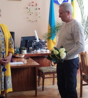 На Волині метері загиблого Героя Олександра Савчука вручили посмертний орден сина