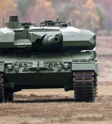 Дуда: Польща планує передати Україні близько 14 танків Leopard