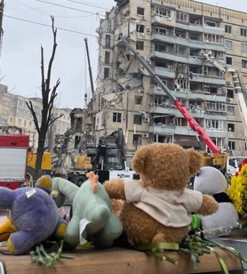 Збільшилась кількість загиблих через ракетний удар по багатоповерхівці у Дніпрі