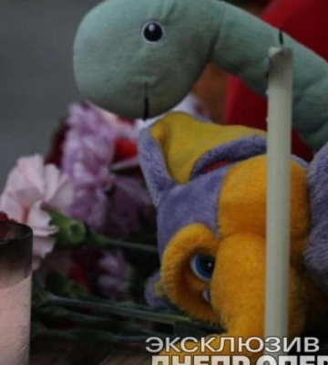 У Дніпрі з-під завалів зруйнованого будинку на Перемозі витягли тіло дитини