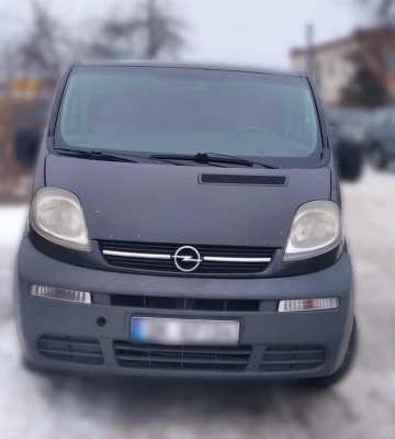 На Сумщині благодійний фонд передав прикордонникам партію автівок