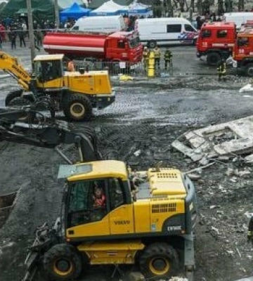 У Дніпрі завершили пошуково-рятувальну операцію на місці ракетного удару по житловому будинку: 44 загиблих, зокрема п’ять дітей