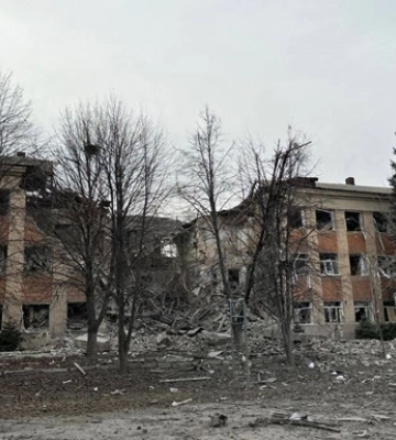 Войска РФ разрушили колледж в Купянске