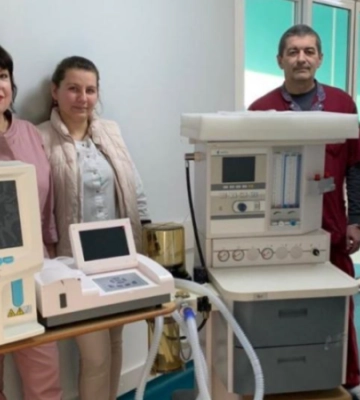 Лікарня в Херсоні отримала гуманітарне медичне обладнання