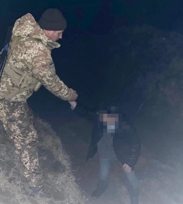 Уклонист упал в трехметровый ров у границы с Молдовой - ГПСУ