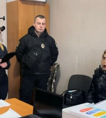 Мешканка Харківщини обманом заволоділа понад 10 тисячами гривень пенсіонерки