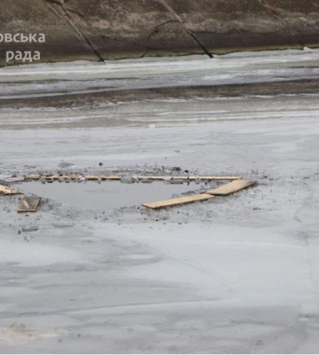 Цього року офіційних місць для занурення на Водохреще у Дніпрі не буде