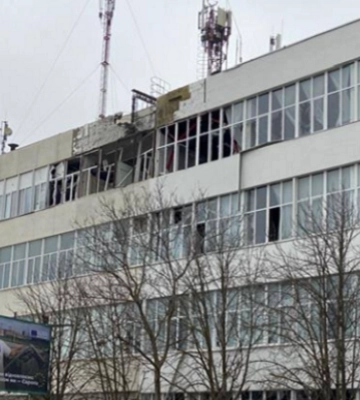 Російські агресори вдарили по Херсону