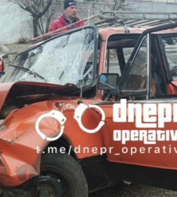 Поліцейська погоня: у Дніпрі поранено правоохоронця
