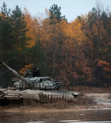 На окупованій Херсонщині посилилось пересування військової техніки РФ – Хлань