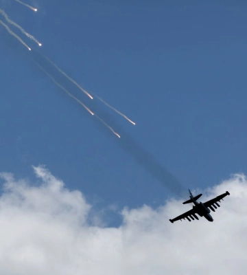 ЗСУ під Соледаром спалили російський штурмовик Су-25
