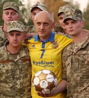 &quot;Хлопчик помер у мене на руках&quot;: президент українського футбольного клубу розповів про жахи війни